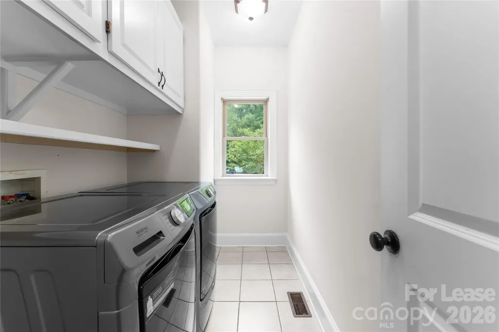 7307 Roseland Avenue Charlotte NC 28277