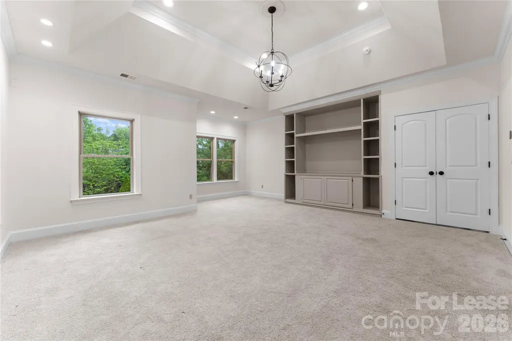 7307 Roseland Avenue Charlotte NC 28277