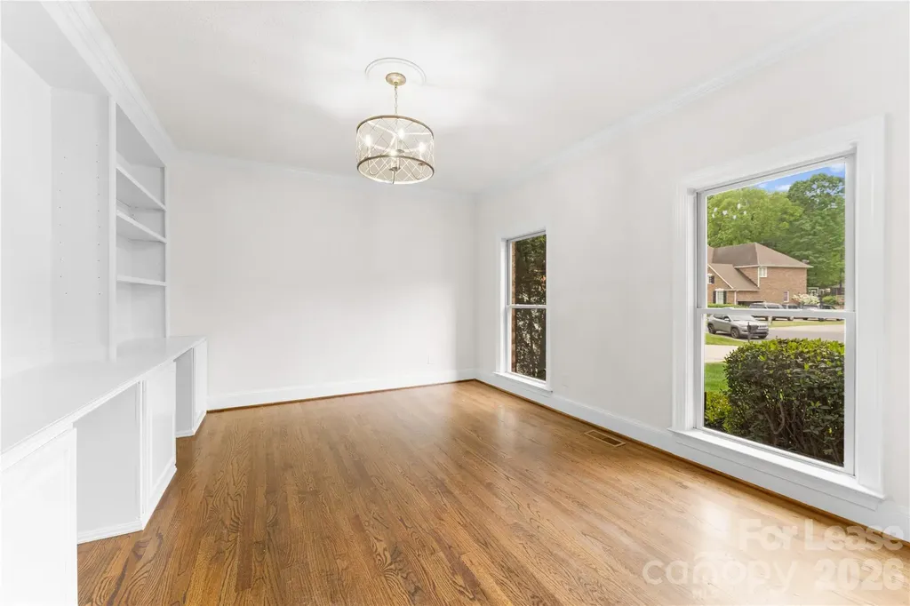 7307 Roseland Avenue Charlotte NC 28277