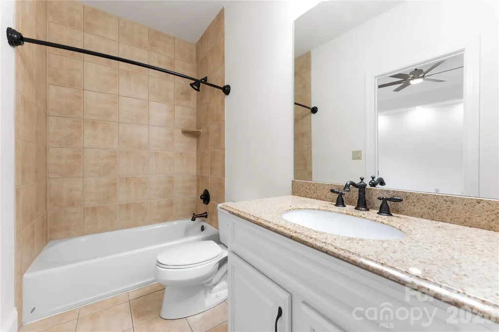 7307 Roseland Avenue Charlotte NC 28277