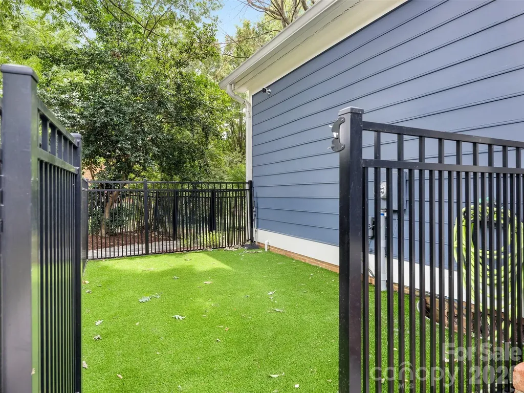 9317 Hanover South Trail Charlotte NC 28210