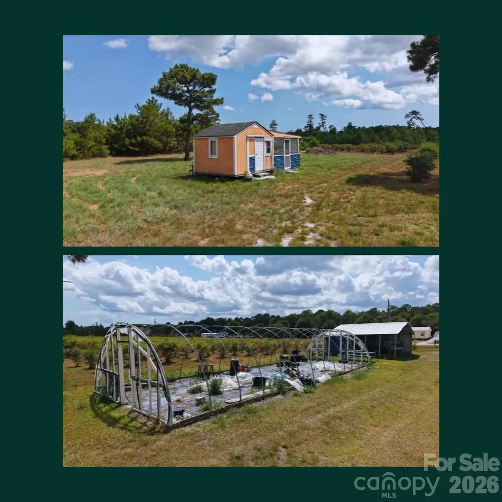 2156 Smithtown Road SE Bolivia NC 28422