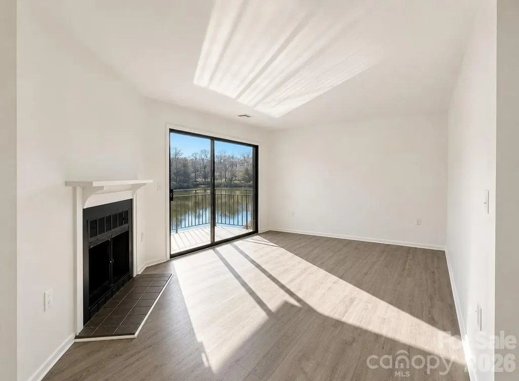 4822 Spring Lake Drive Charlotte NC 28212