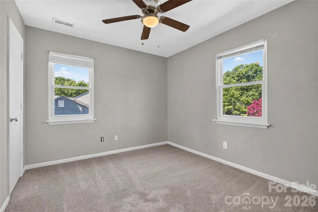 11117 Kingfisher Drive Charlotte NC 28226