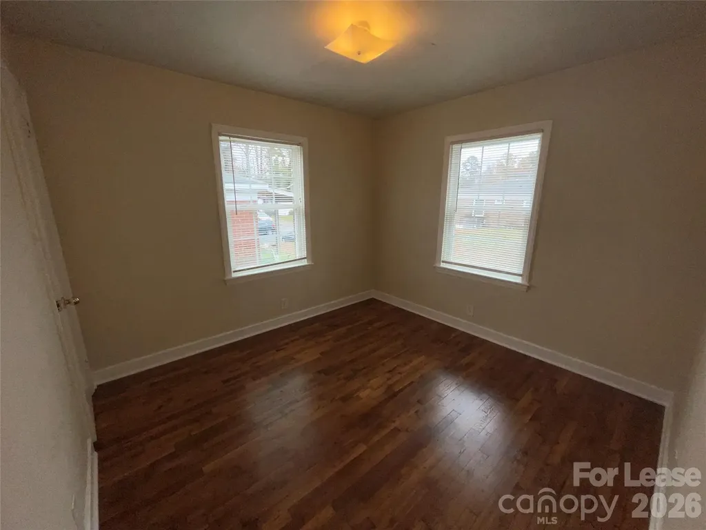 1037-2 Mcarthur Avenue Charlotte NC 28206