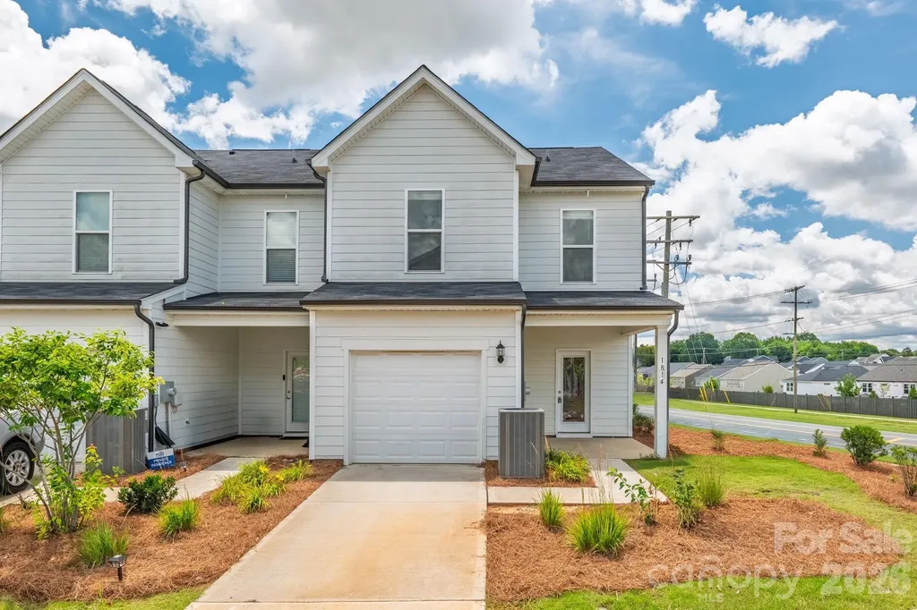 1814 Saint Louis Alley NW Concord NC 28027