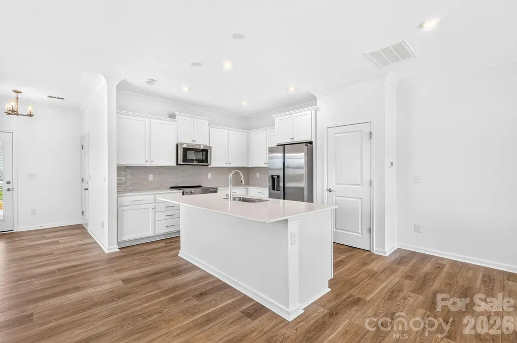 1814 Saint Louis Alley NW Concord NC 28027