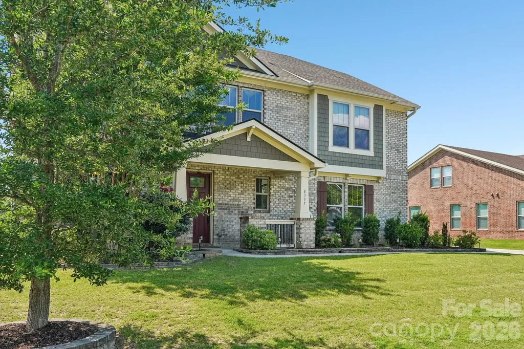 8337 Breton Way Harrisburg NC 28075