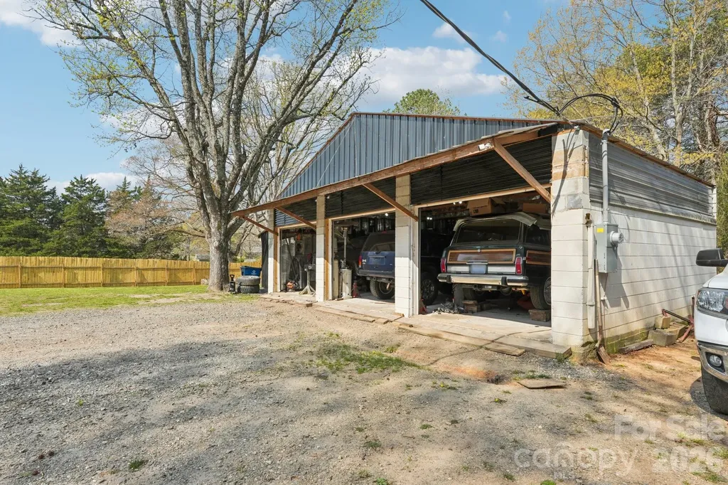 4531 Springs Road Conover NC 28613