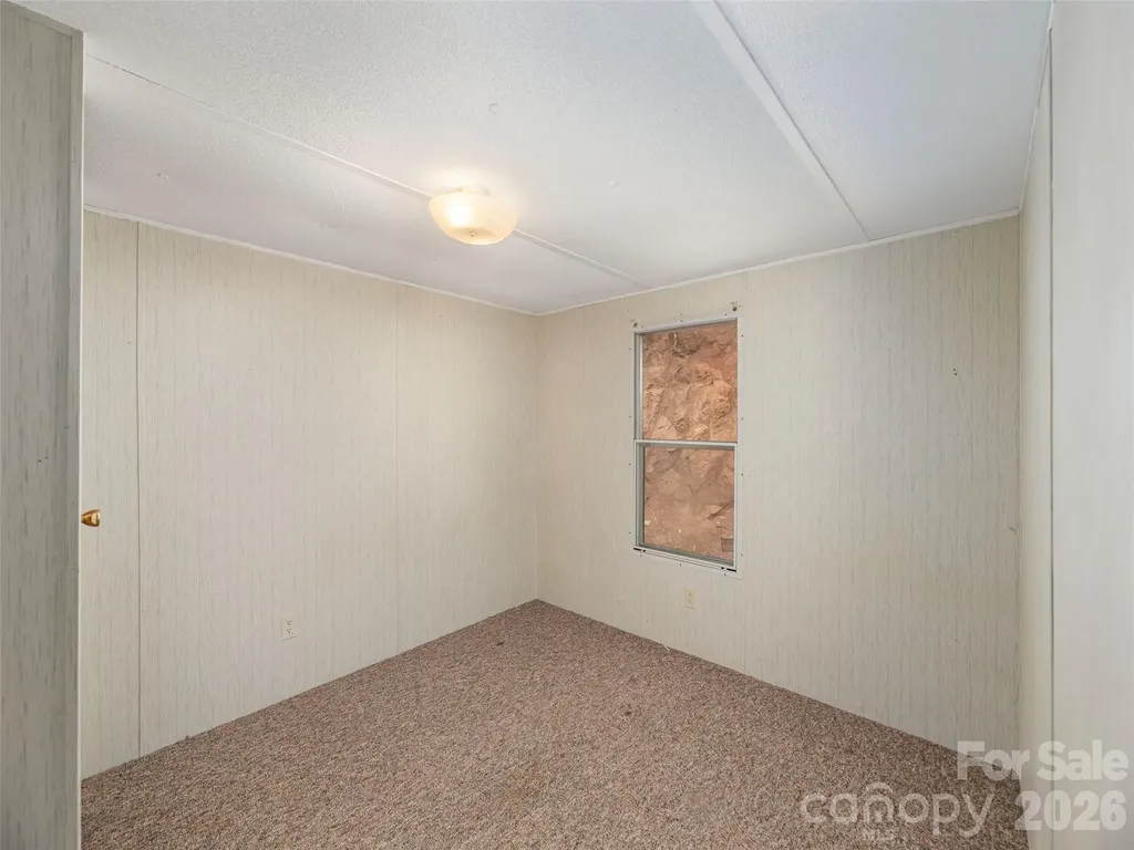 87 Holly Ridge Road Candler NC 28715