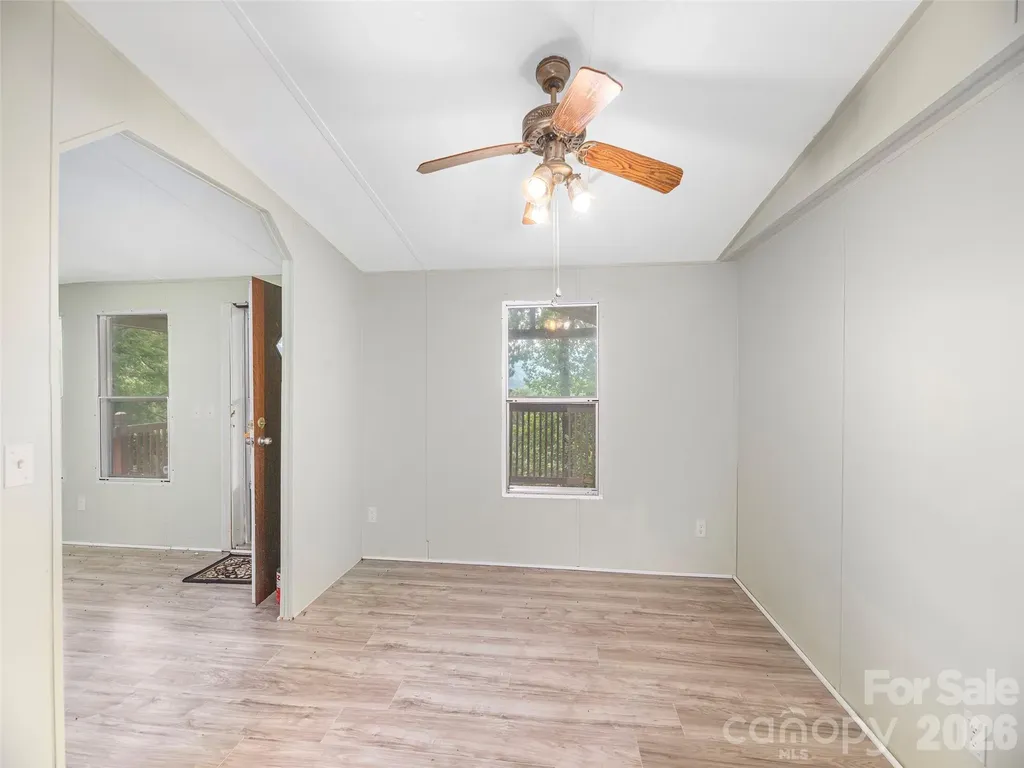 87 Holly Ridge Road Candler NC 28715