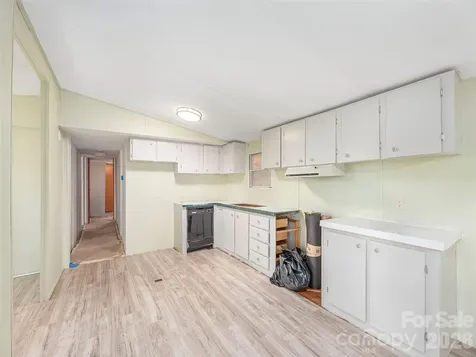 87 Holly Ridge Road Candler NC 28715