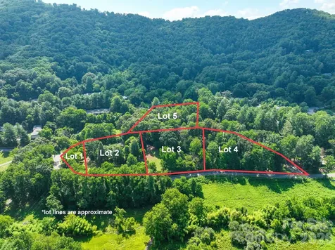 371 Chunns Cove Road Asheville NC 28805
