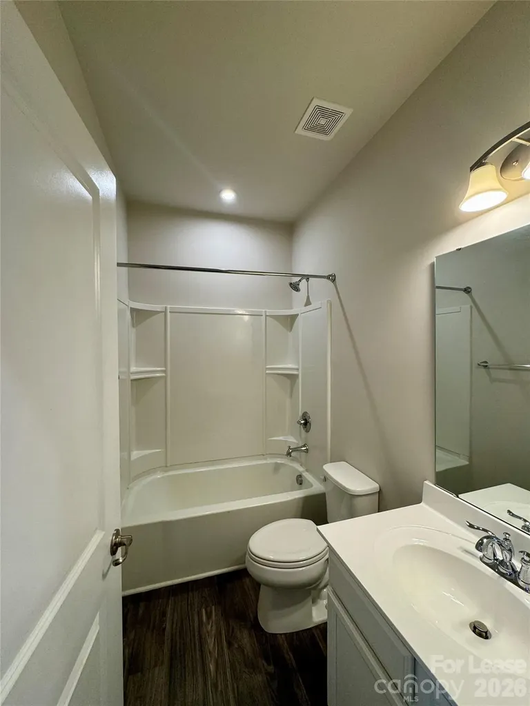 1214 Ashbury Street Charlotte NC 28216