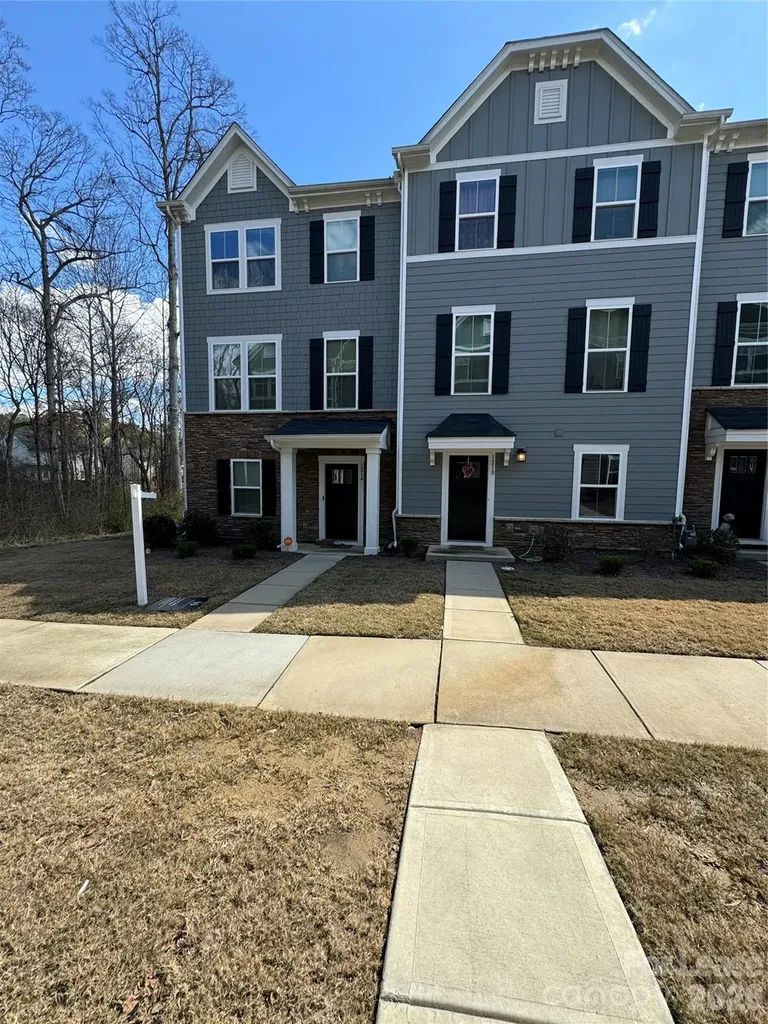 1214 Ashbury Street Charlotte NC 28216