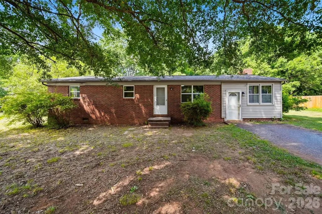 807 Mt Olive Church Road Newton NC 28658