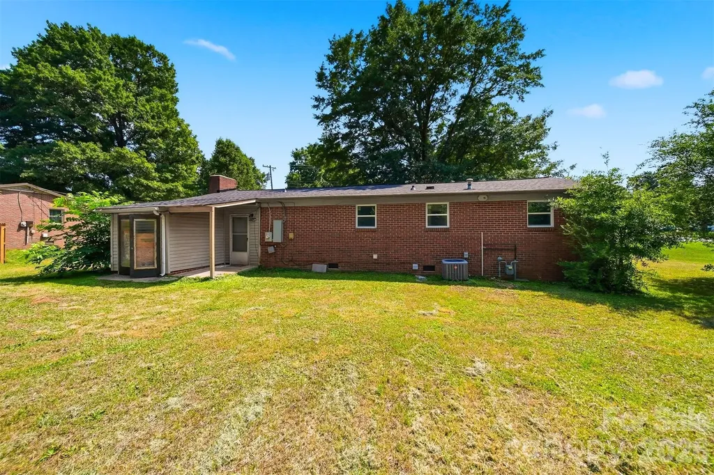 807 Mt Olive Church Road Newton NC 28658