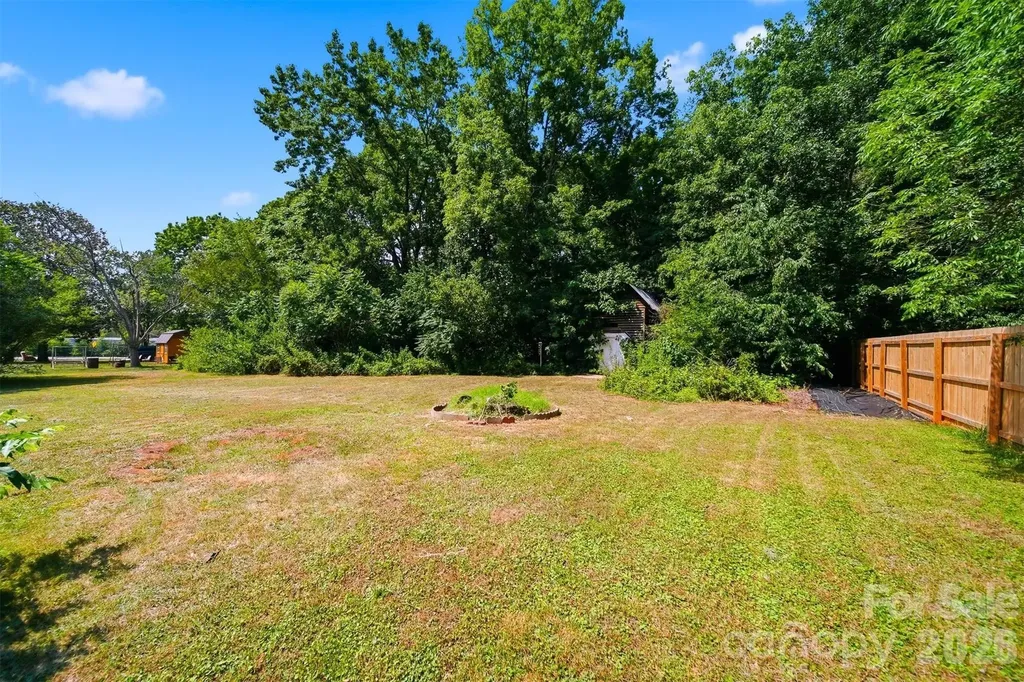 807 Mt Olive Church Road Newton NC 28658