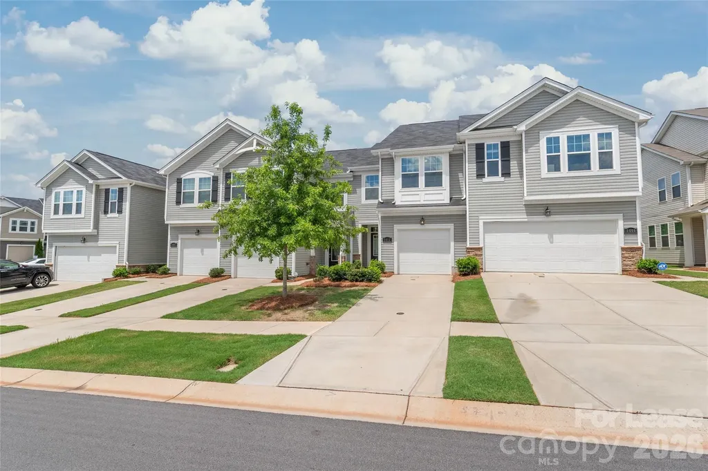 5612 Axil Lane Charlotte NC 28269