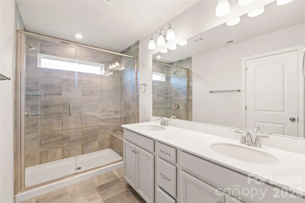 5612 Axil Lane Charlotte NC 28269