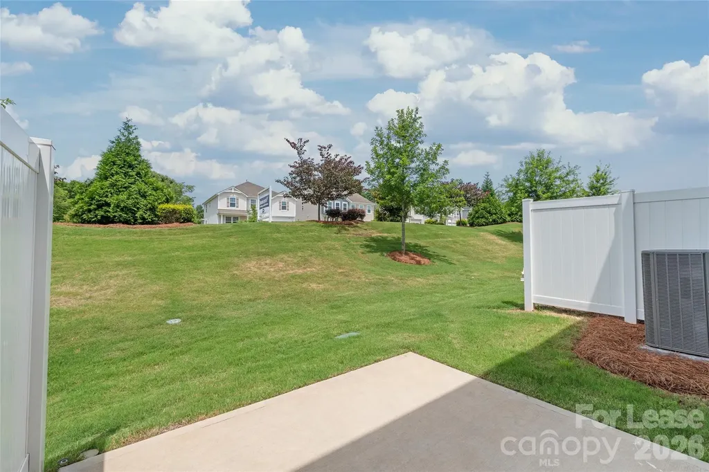 5612 Axil Lane Charlotte NC 28269