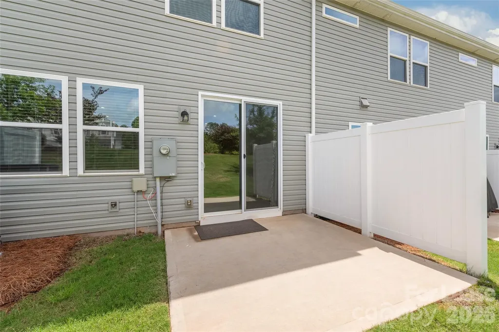 5612 Axil Lane Charlotte NC 28269
