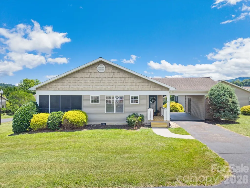 107 Cottage Loop Waynesville NC 28785