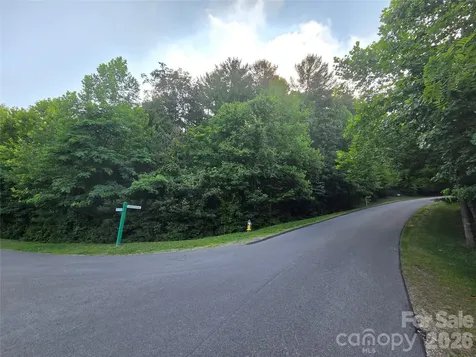 16 Courseview Drive Weaverville NC 28787