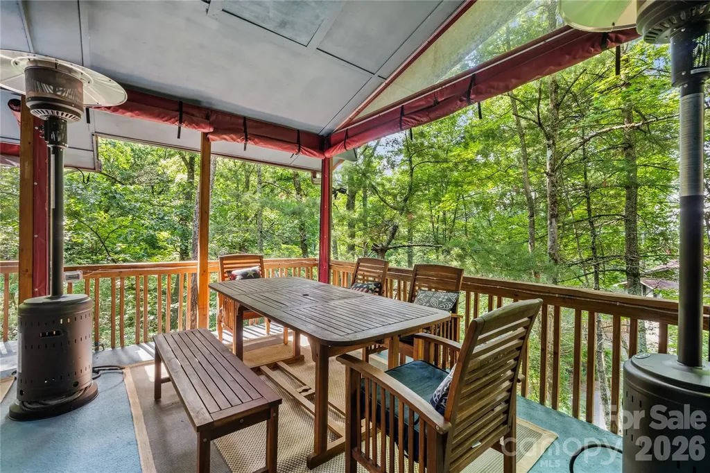 180 Longview Road Newland NC 28657