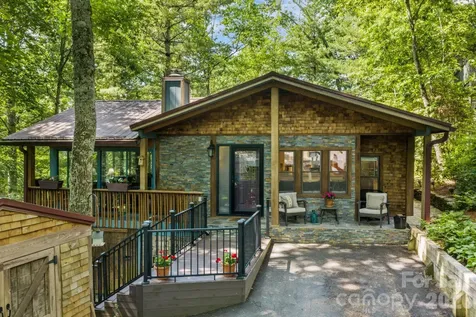 180 Longview Road Newland NC 28657