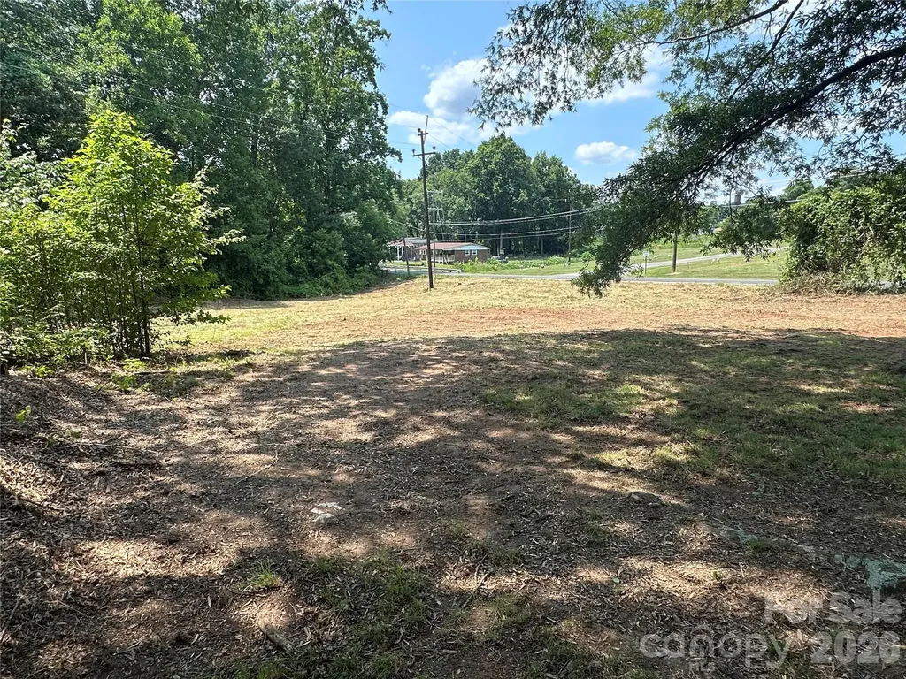 14 Pop Davis Road Taylorsville NC 28681