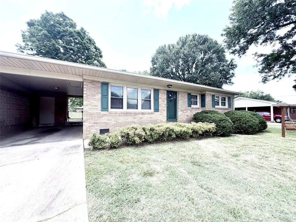 2623 Sherry Lane Gastonia NC 28054