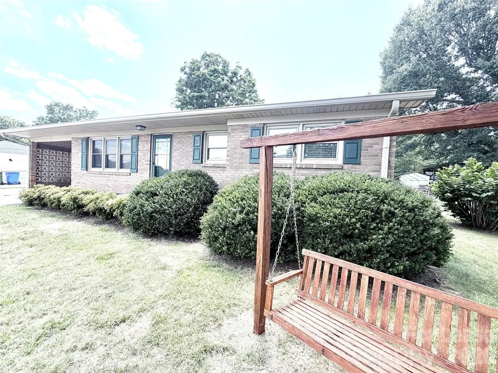 2623 Sherry Lane Gastonia NC 28054
