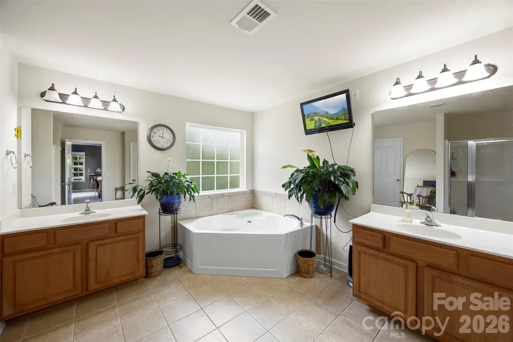 1086 Arrowhead Drive SE Concord NC 28025