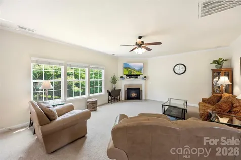 1086 Arrowhead Drive SE Concord NC 28025
