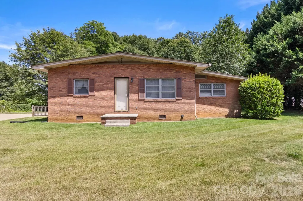 201 Peach Street Shelby NC 28150