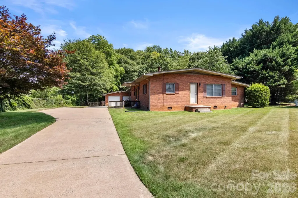 201 Peach Street Shelby NC 28150