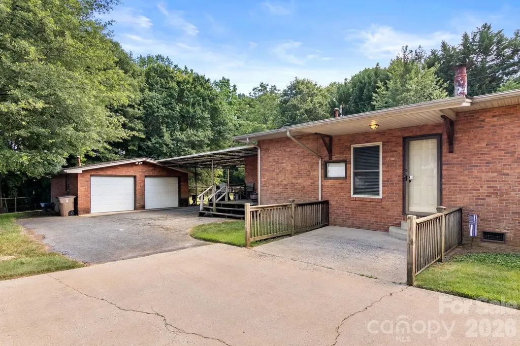 201 Peach Street Shelby NC 28150