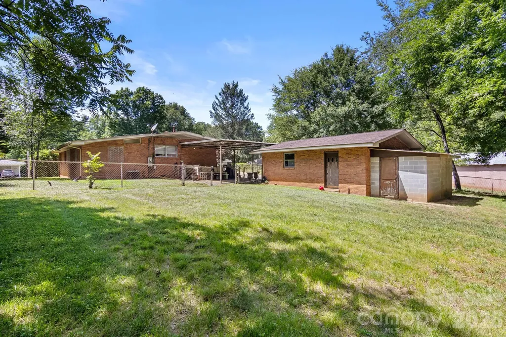 201 Peach Street Shelby NC 28150