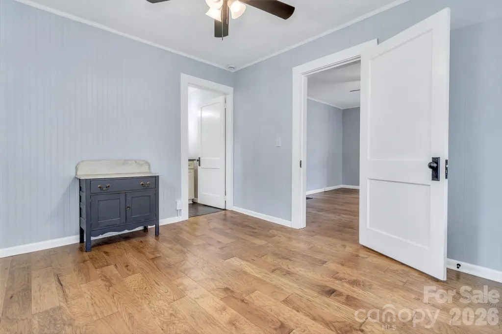 657 Old Fort Road Fairview NC 28730