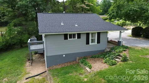 657 Old Fort Road Fairview NC 28730