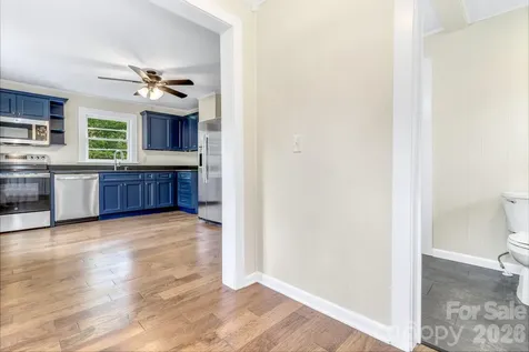 657 Old Fort Road Fairview NC 28730