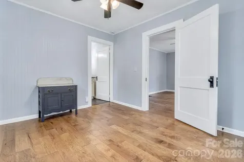 657 Old Fort Road Fairview NC 28730