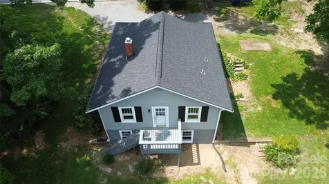 657 Old Fort Road Fairview NC 28730