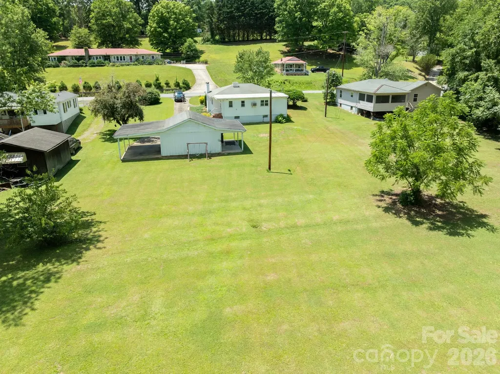 940 Meadowlane Drive NW Lenoir NC 28645