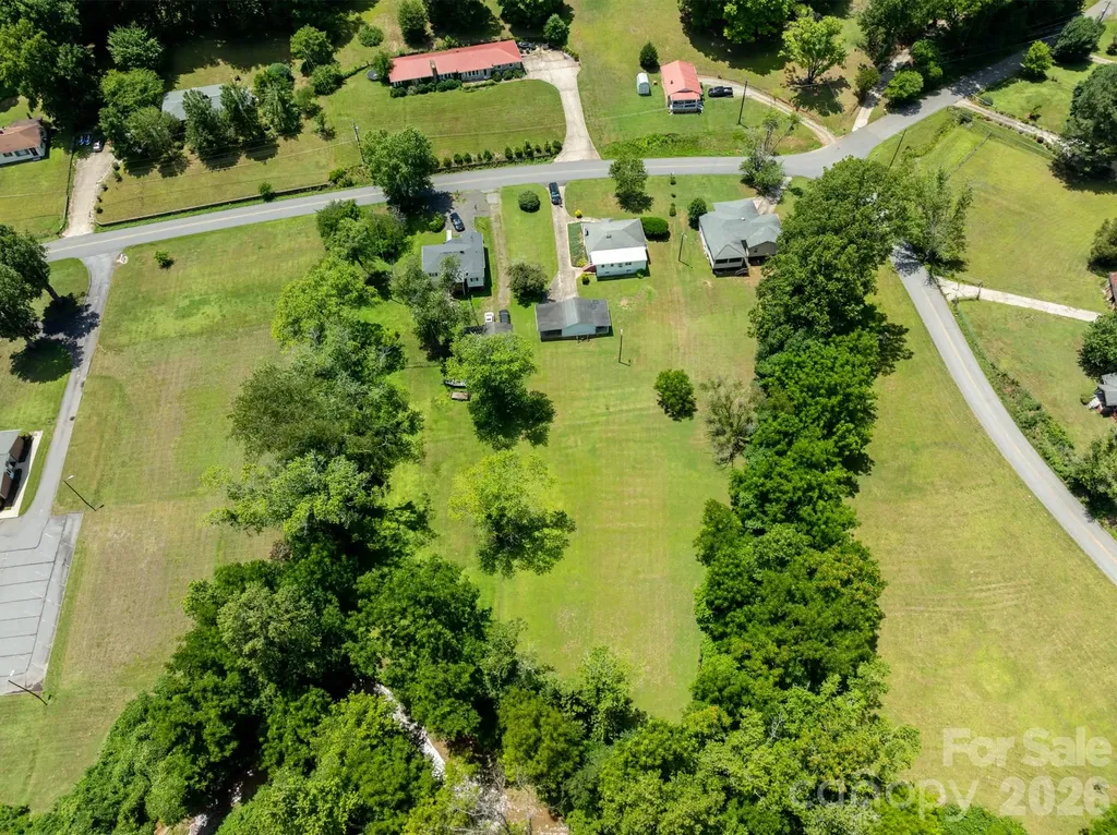 940 Meadowlane Drive NW Lenoir NC 28645