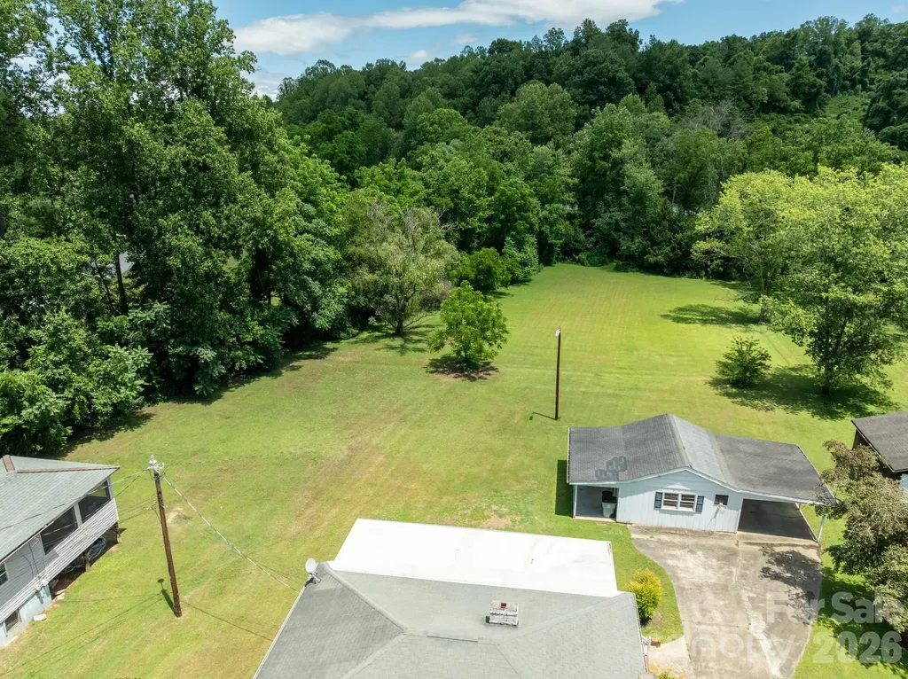 940 Meadowlane Drive NW Lenoir NC 28645