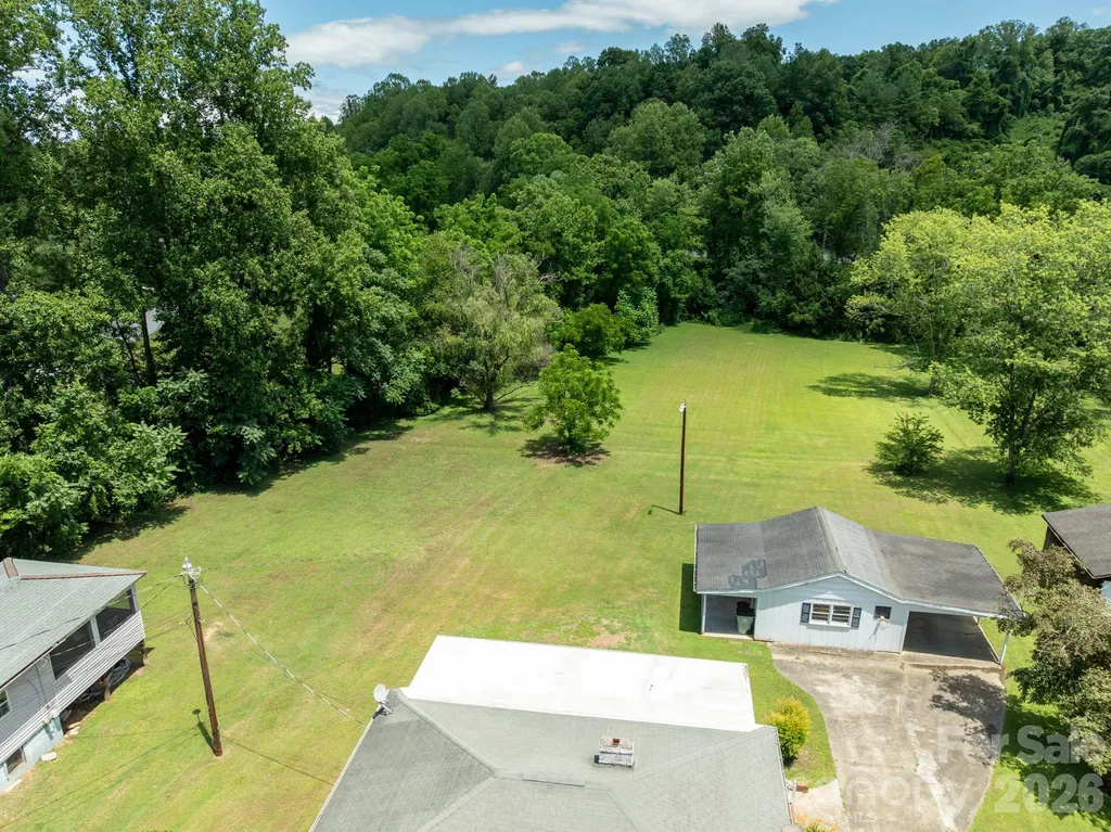 940 Meadowlane Drive NW Lenoir NC 28645