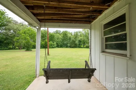 940 Meadowlane Drive NW Lenoir NC 28645