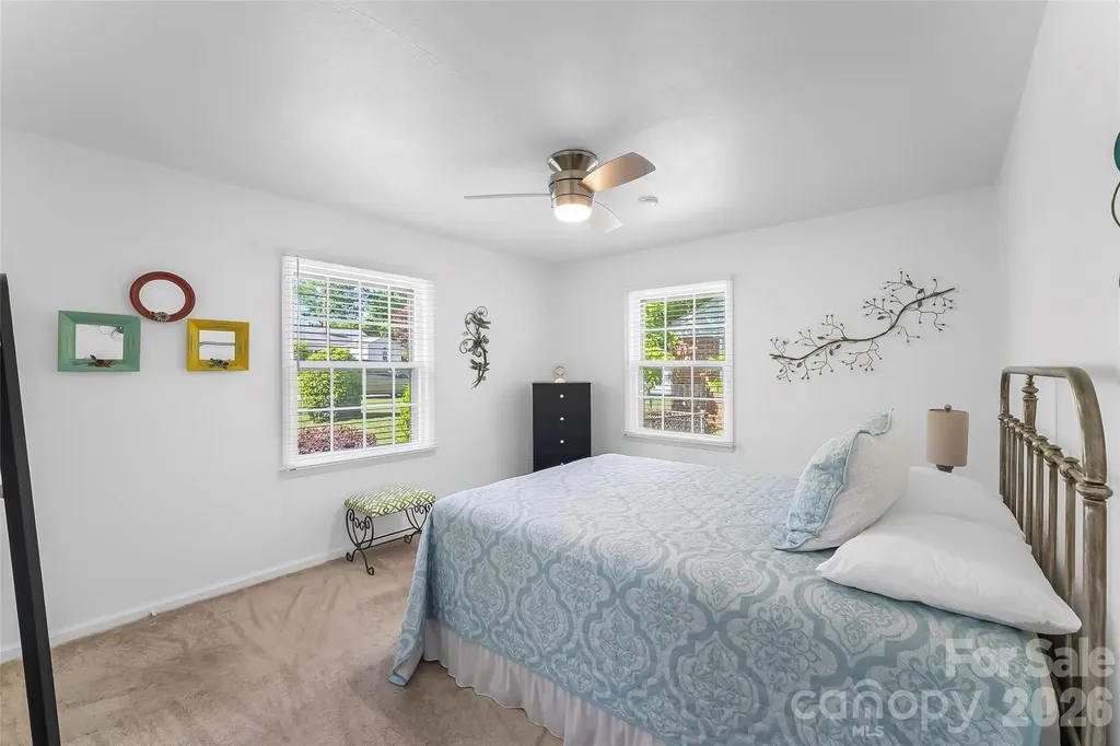 19 Wilburn Road Asheville NC 28806